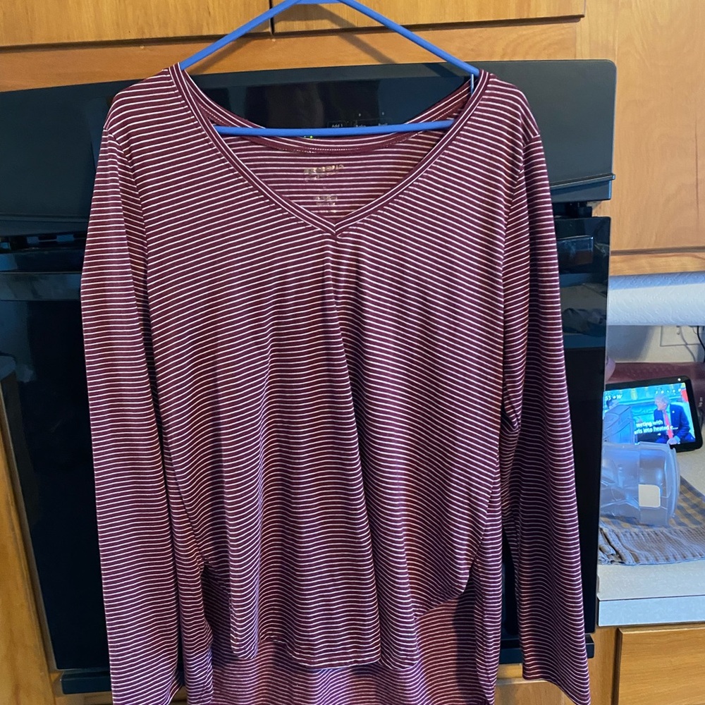 Arizona women’s shirt.   Great shape never worn. XL